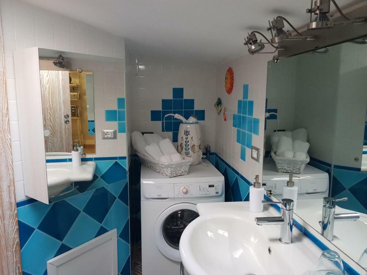 Appartamento Mansardato Anda&Torra Castelsardo Exterior foto