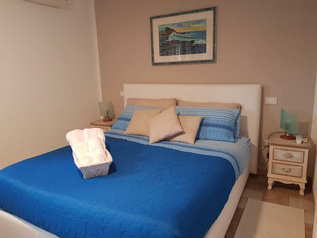 Appartamento Mansardato Anda&Torra Castelsardo Exterior foto